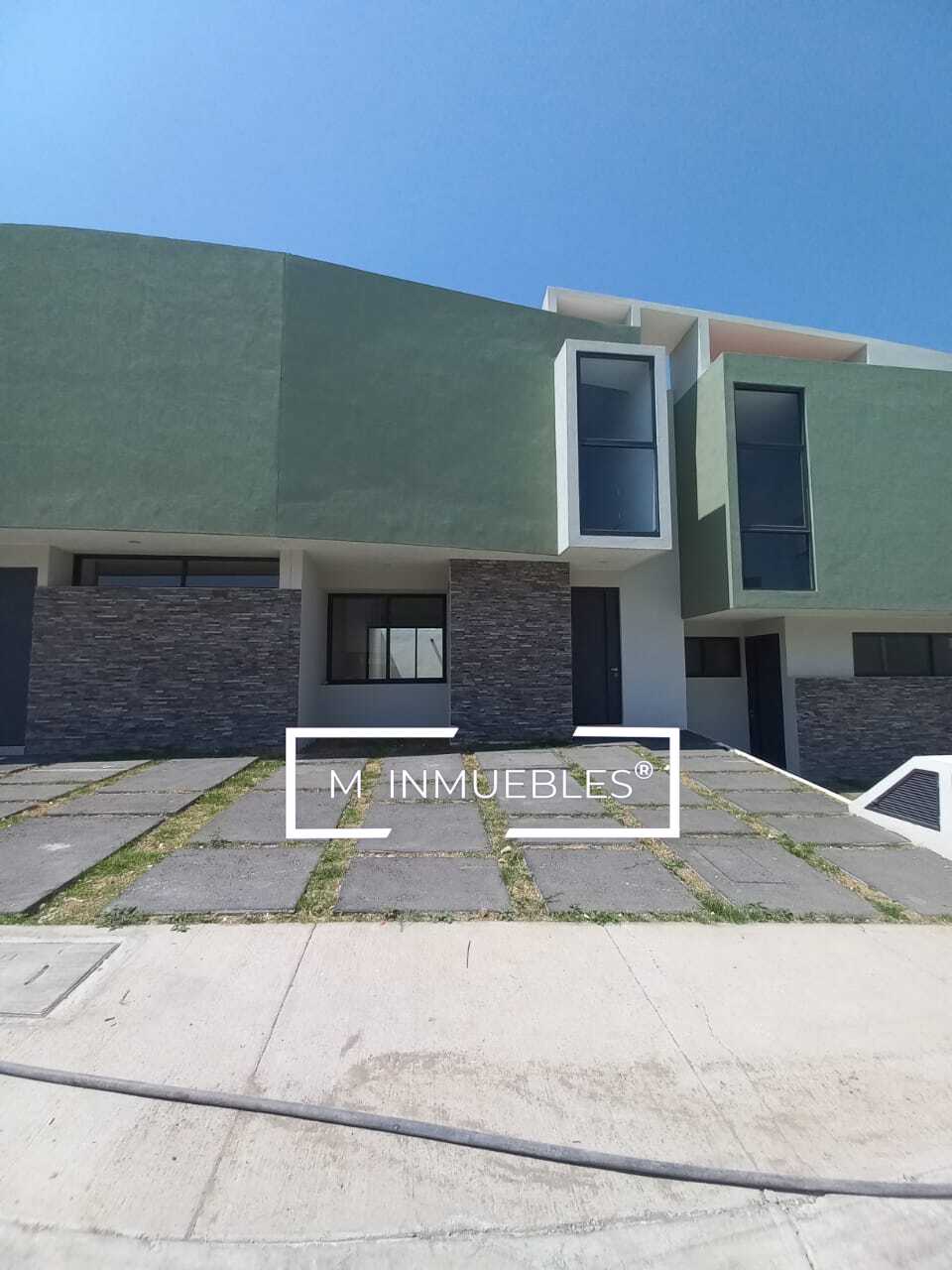 A PORTADA CAOBA 1