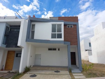 Casa en Venta en Carrara Capital Norte (7)