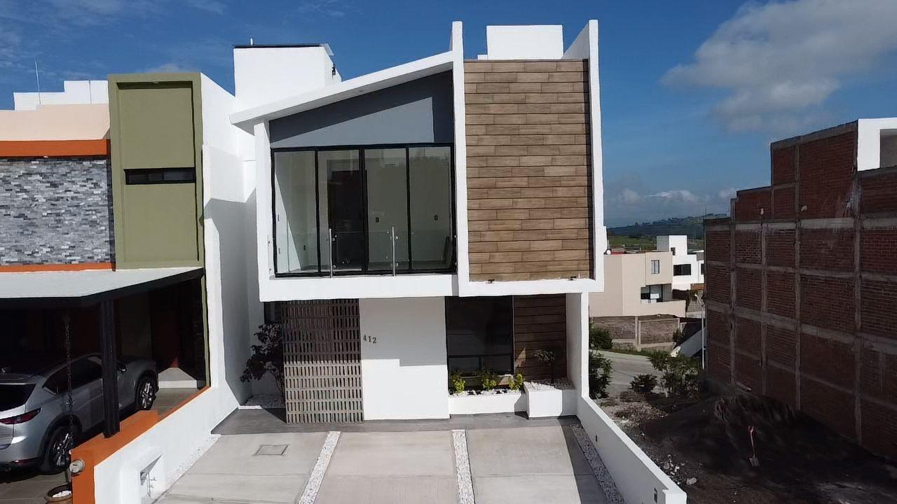 Casa en Venta en LomAlta, Morelia. M Inmuebles, Inmobiliaria en Morelia (2)