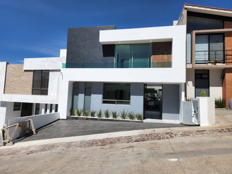 fachada Casa venta Altozano Vistas M Inmuebles Morelia inmobiliaria