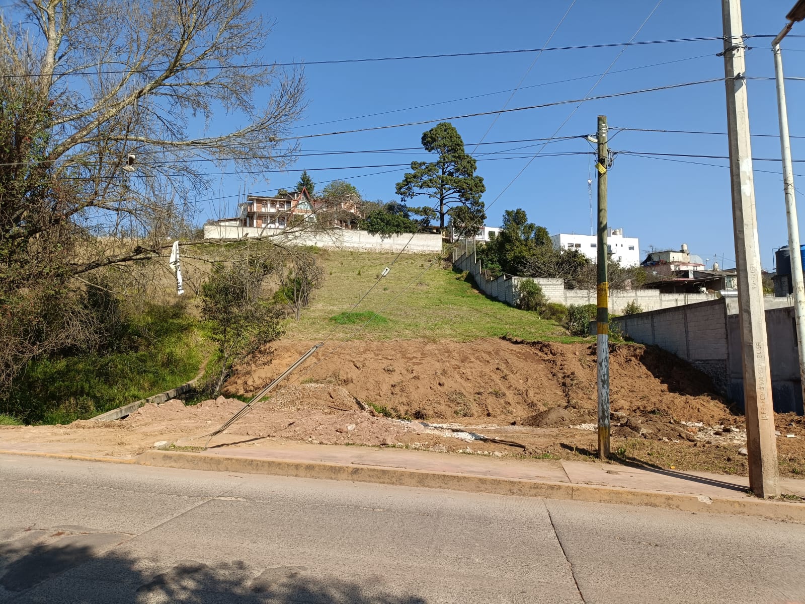 5856e8f1-9dc4-4be1-8f51-86e241024748