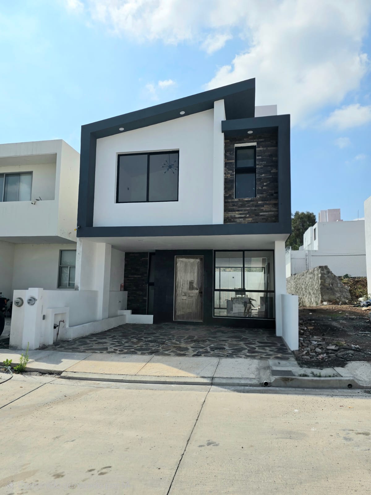 CASA EN VENTA M INMUBLES MORELIA CAÑADAS DEL BOSQUE (12)